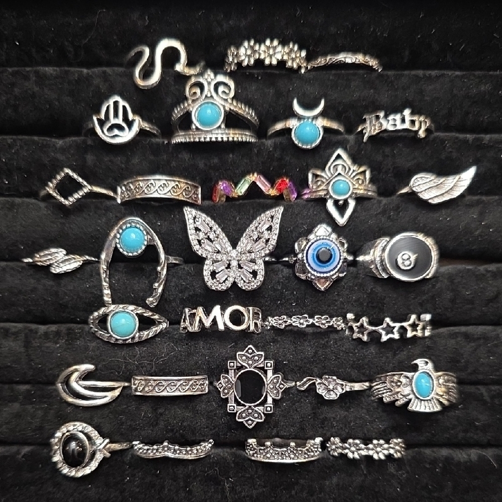 Lot of 30pcs fashion rings
